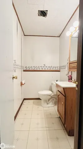 716 Hazelhurst Keokuk IA 52632