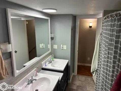 430 Carter Avenue Ottumwa IA 52501