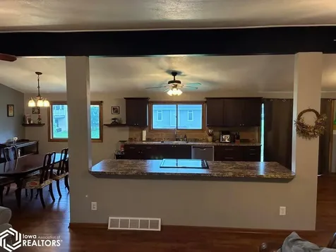 430 Carter Avenue Ottumwa IA 52501