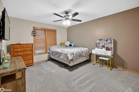 101 S 29th Street Marshalltown IA 50158