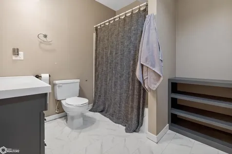 101 S 29th Street Marshalltown IA 50158