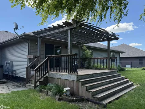 101 S 29th Street Marshalltown IA 50158