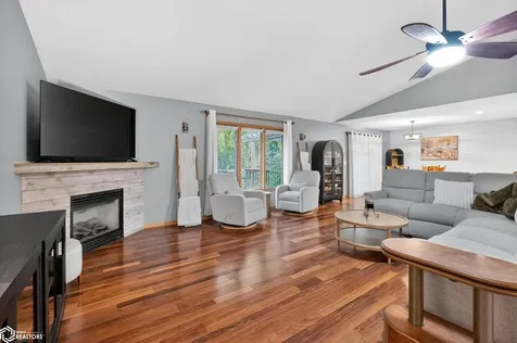 101 S 29th Street Marshalltown IA 50158