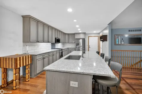 101 S 29th Street Marshalltown IA 50158