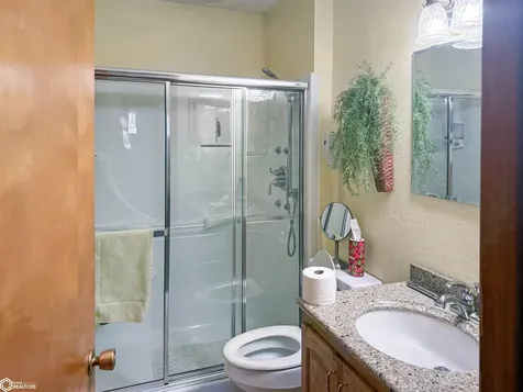 1621 Ellis Avenue Iowa Falls IA 50126