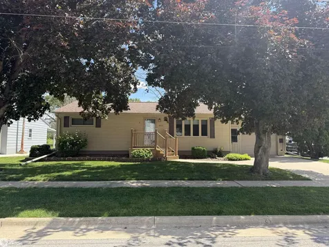 1621 Ellis Avenue Iowa Falls IA 50126