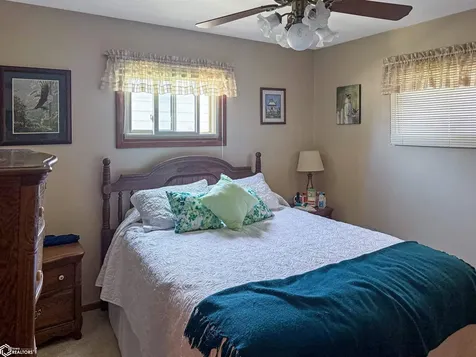 1621 Ellis Avenue Iowa Falls IA 50126