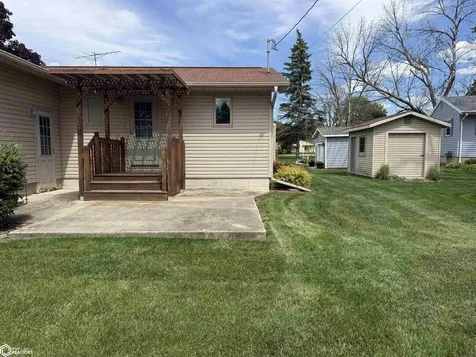 1621 Ellis Avenue Iowa Falls IA 50126