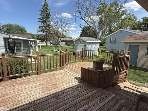 1621 Ellis Avenue Iowa Falls IA 50126