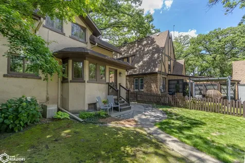 84 Linden Drive Mason City IA 50401