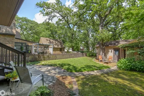 84 Linden Drive Mason City IA 50401