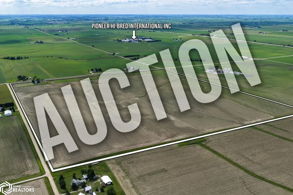 21079 1st Avenue Durant IA 52747