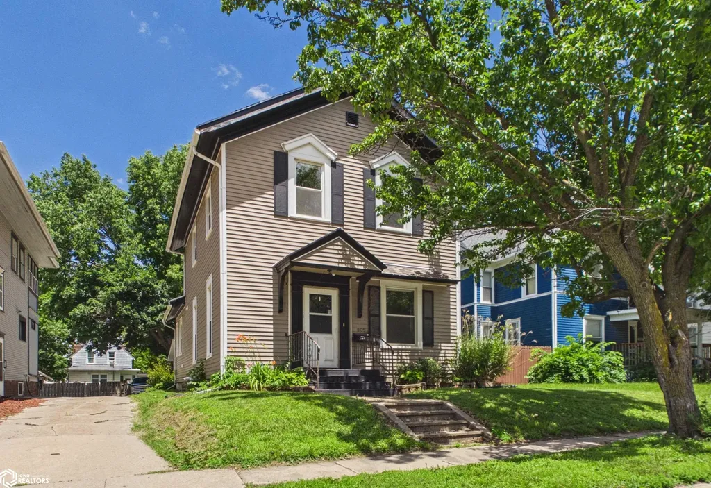 805 A Avenue Oskaloosa IA 52577