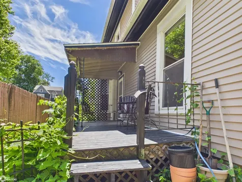 805 A Avenue Oskaloosa IA 52577