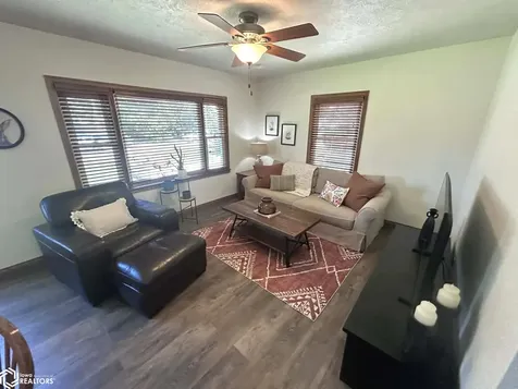 406 Crestview Avenue Ottumwa IA 52501