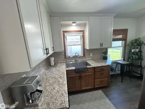 406 Crestview Avenue Ottumwa IA 52501