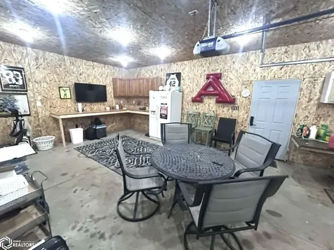 406 Crestview Avenue Ottumwa IA 52501