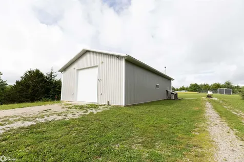 4924 160th Avenue Ottumwa IA 52501