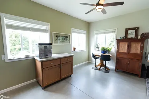4924 160th Avenue Ottumwa IA 52501