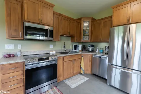4924 160th Avenue Ottumwa IA 52501