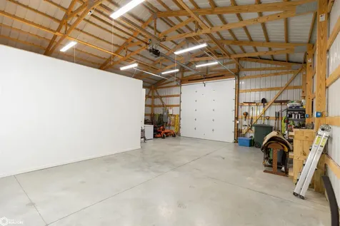 4924 160th Avenue Ottumwa IA 52501