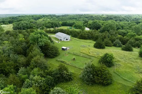 4924 160th Avenue Ottumwa IA 52501