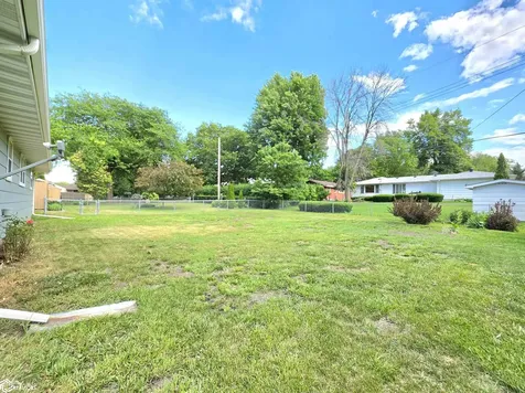 1009 Manor Drive Mason City IA 50401