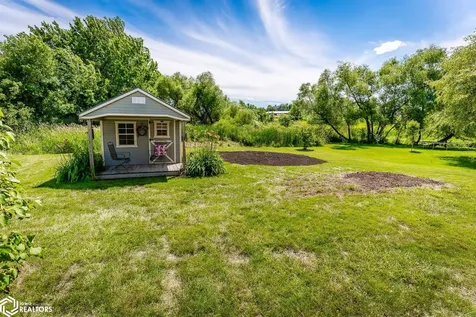 1410 Greenfield Drive Marshalltown IA 50158
