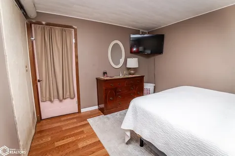 1410 Greenfield Drive Marshalltown IA 50158