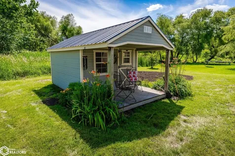 1410 Greenfield Drive Marshalltown IA 50158
