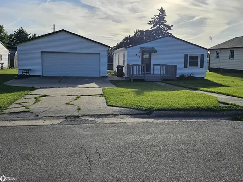 411 Spring Street Grinnell IA 50112