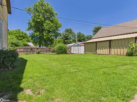 1223-1225 Fulton Street Keokuk IA 52632