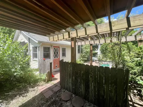 308 E Adams Avenue Fairfield IA 52556
