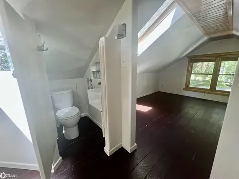 308 E Adams Avenue Fairfield IA 52556