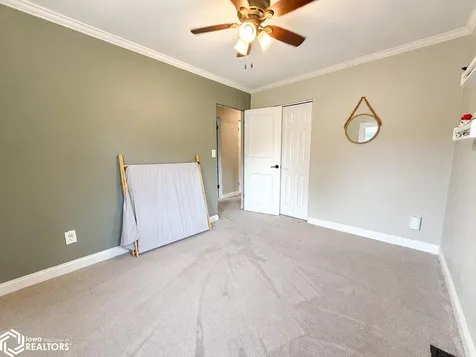4533 Summer Street Burlington IA 52601