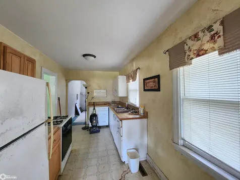 40 27th Street SW Mason City IA 50401