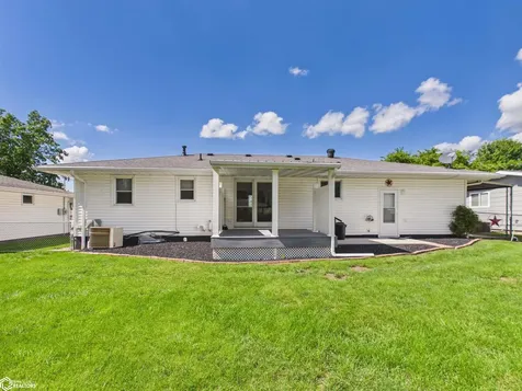 322 Mahaska Street Agency IA 52530