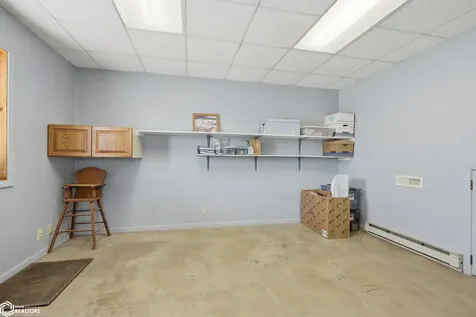 2276 400th Avenue Victor IA 52347
