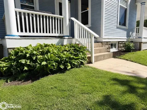 1025 S 7th Street Burlington IA 52601