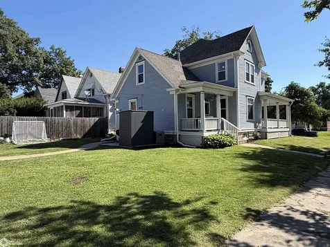 1025 S 7th Street Burlington IA 52601