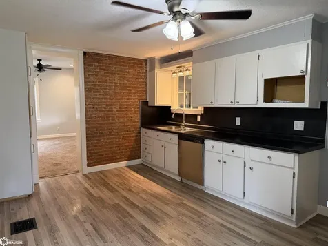 312 Main Street Bonaparte IA 52620