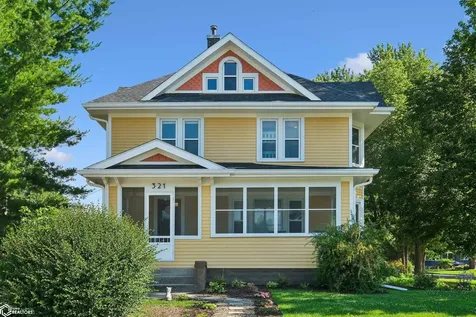 321 4th Avenue Grinnell IA 50112