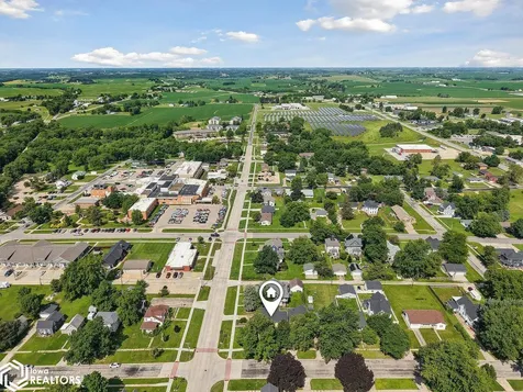 321 4th Avenue Grinnell IA 50112