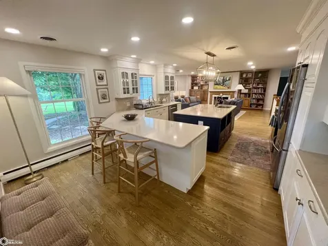 506 Fairway Place Fairfield IA 52556