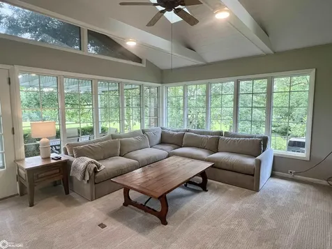 506 Fairway Place Fairfield IA 52556