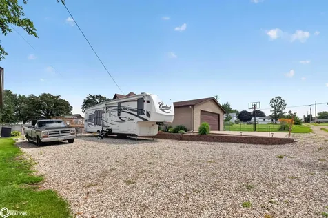 109 Anna Street Garwin IA 50632