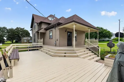 109 Anna Street Garwin IA 50632