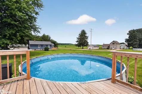 109 Anna Street Garwin IA 50632