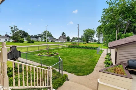 109 Anna Street Garwin IA 50632
