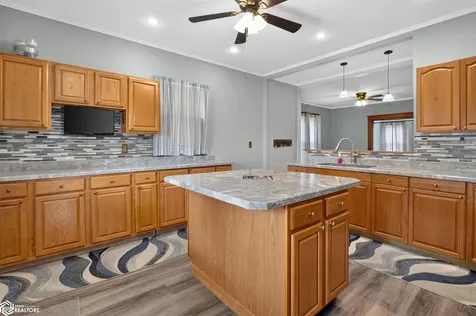 109 Anna Street Garwin IA 50632